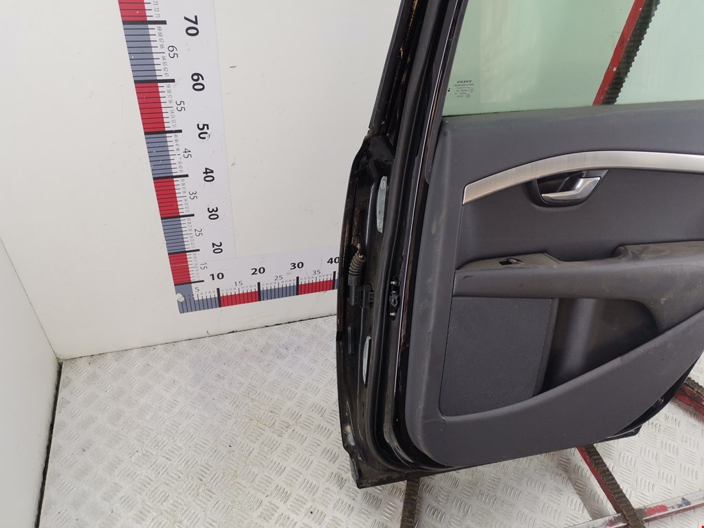 Дверь задняя правая Volvo V70 3 купить в Беларуси