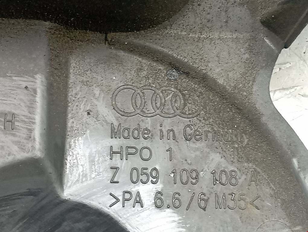 Кожух ремня ГРМ Audi A4 B6 купить в России