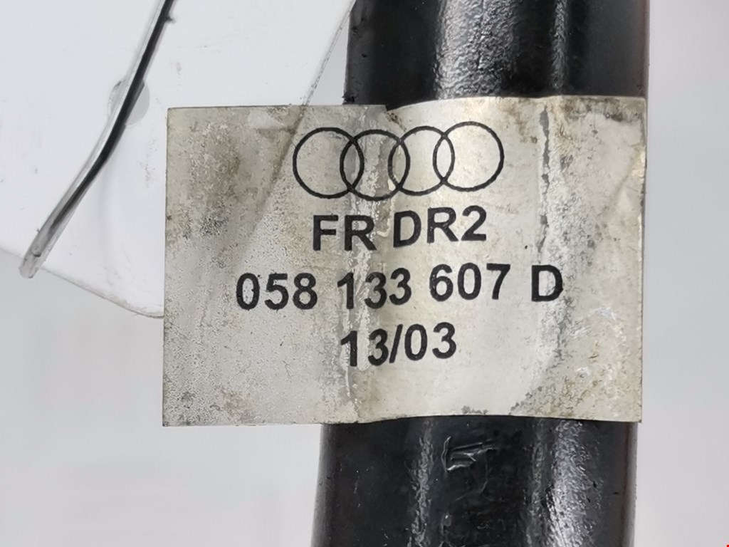 Патрубок вентиляции картерных газов Audi A4 B6 купить в России