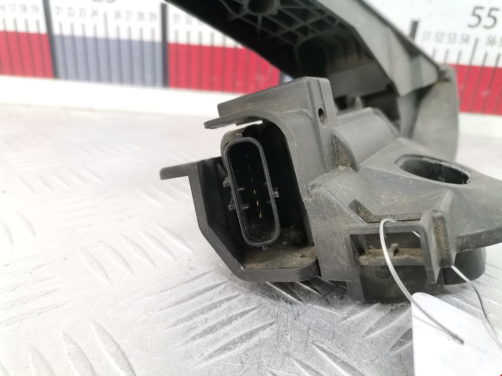 Педаль газа Audi A3 8P купить в Беларуси