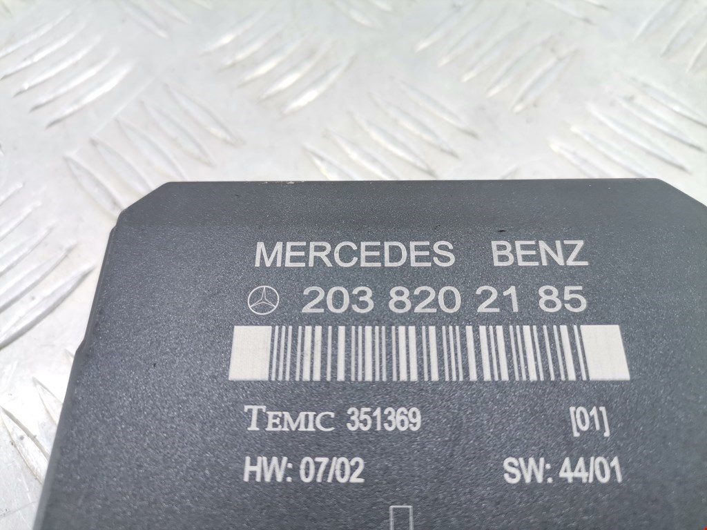 Блок комфорта Mercedes C-Class (W203) купить в России