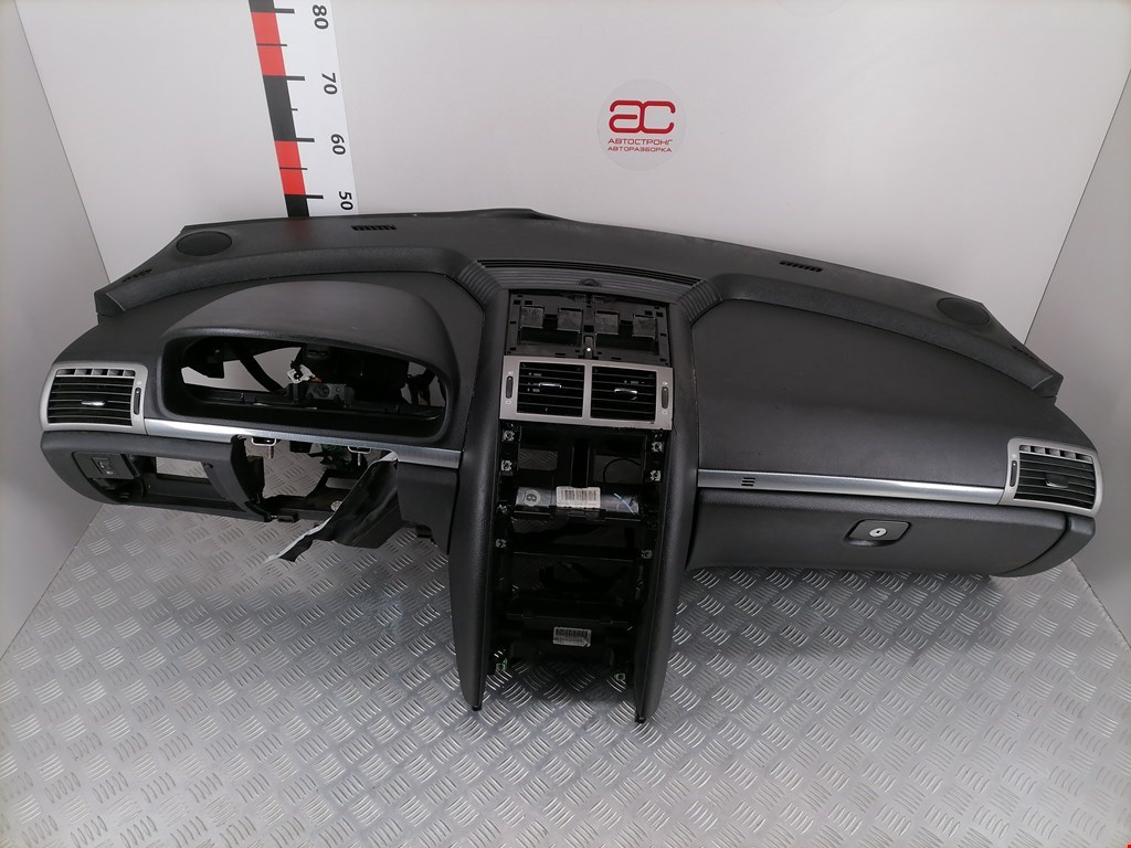Торпедо (панель передняя) Peugeot 407