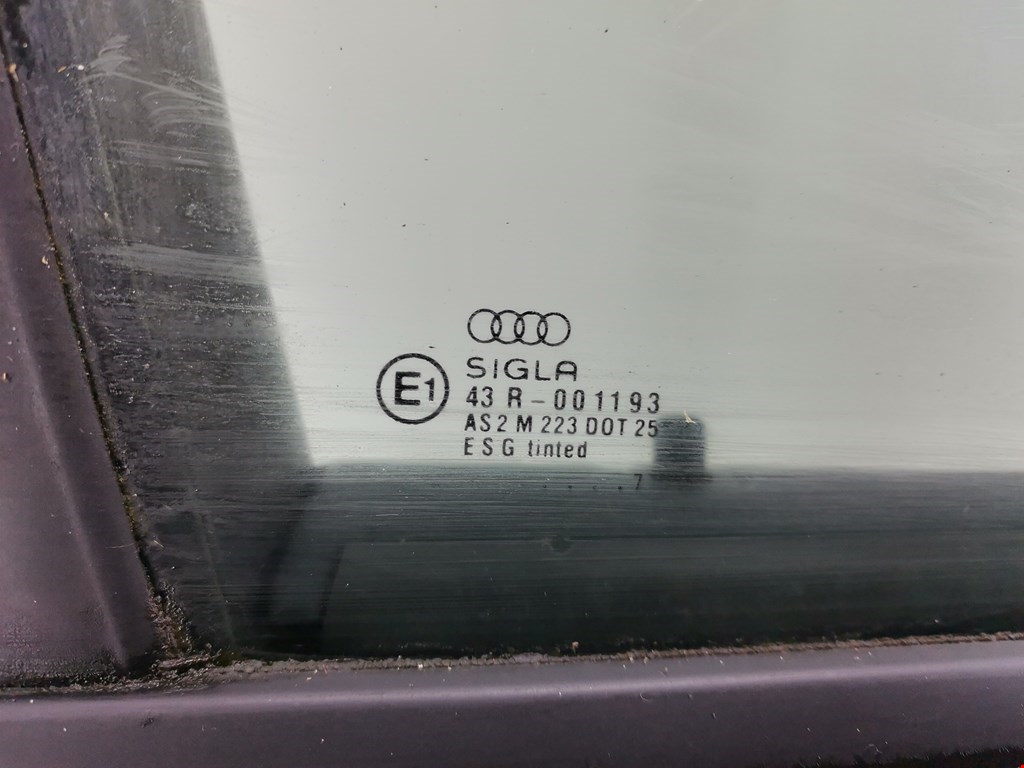 Дверь передняя правая Audi A4 B5 купить в России