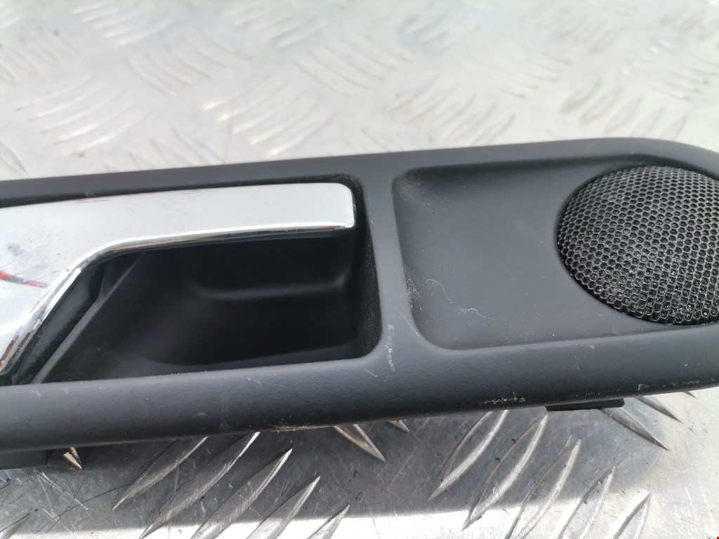 Ручка двери внутренняя задняя правая Volkswagen Passat 5 GP купить в России