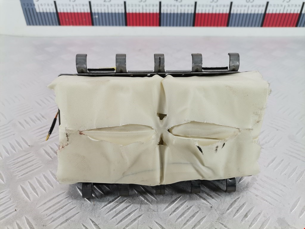 Подушка безопасности пассажирская (в торпедо) Toyota Hilux 7 купить в Беларуси