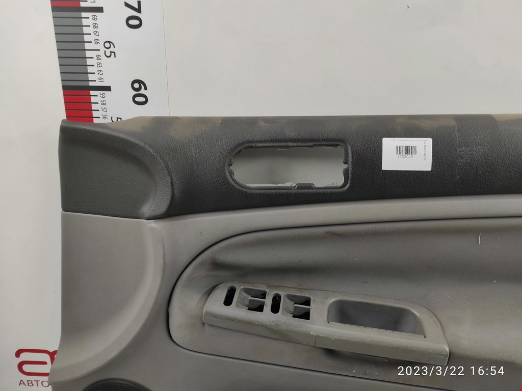 Обшивка (карта) двери передней правой Volkswagen Passat 5 GP купить в Беларуси