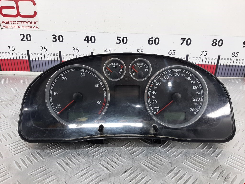 Панель приборная (щиток приборов) Volkswagen Passat 5 GP