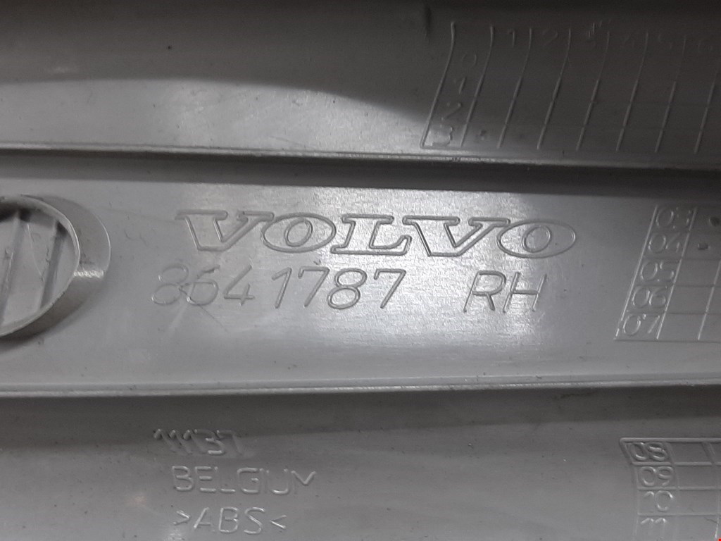 Накладка порога (внутренняя) Volvo V50 1 купить в России
