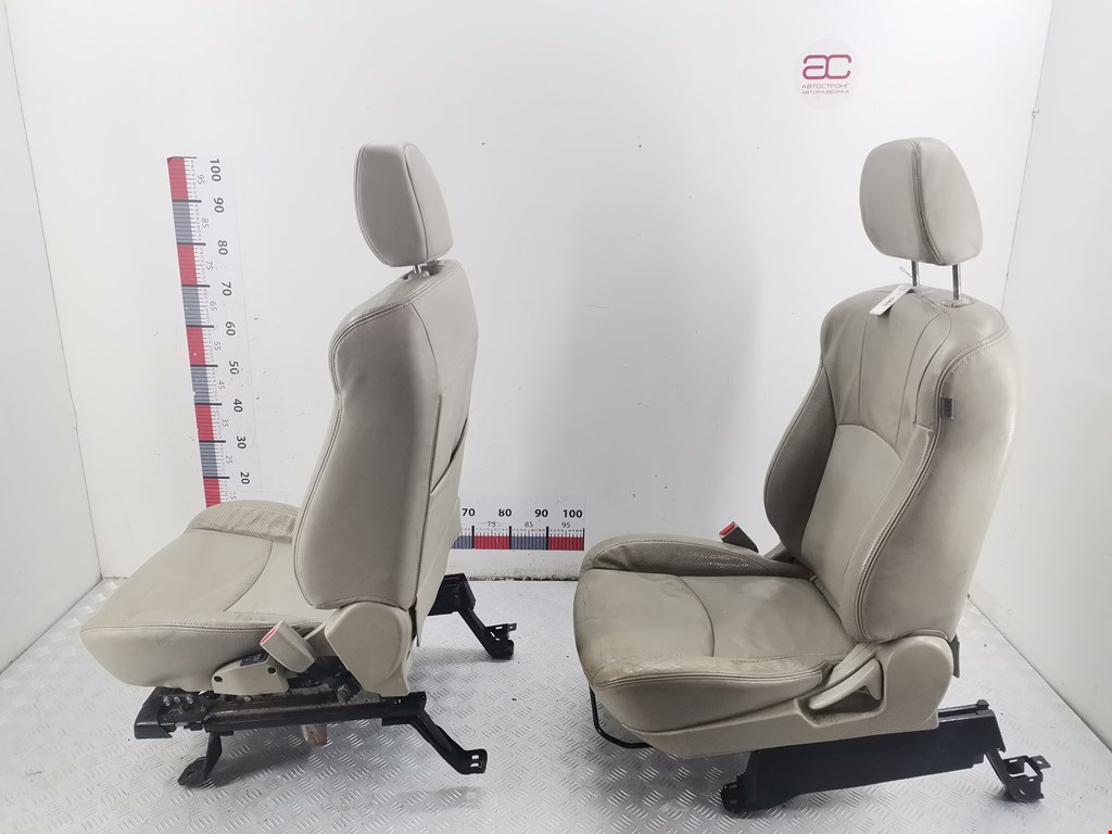 Салон (сидения) комплект Mitsubishi Outlander 2 купить в Беларуси