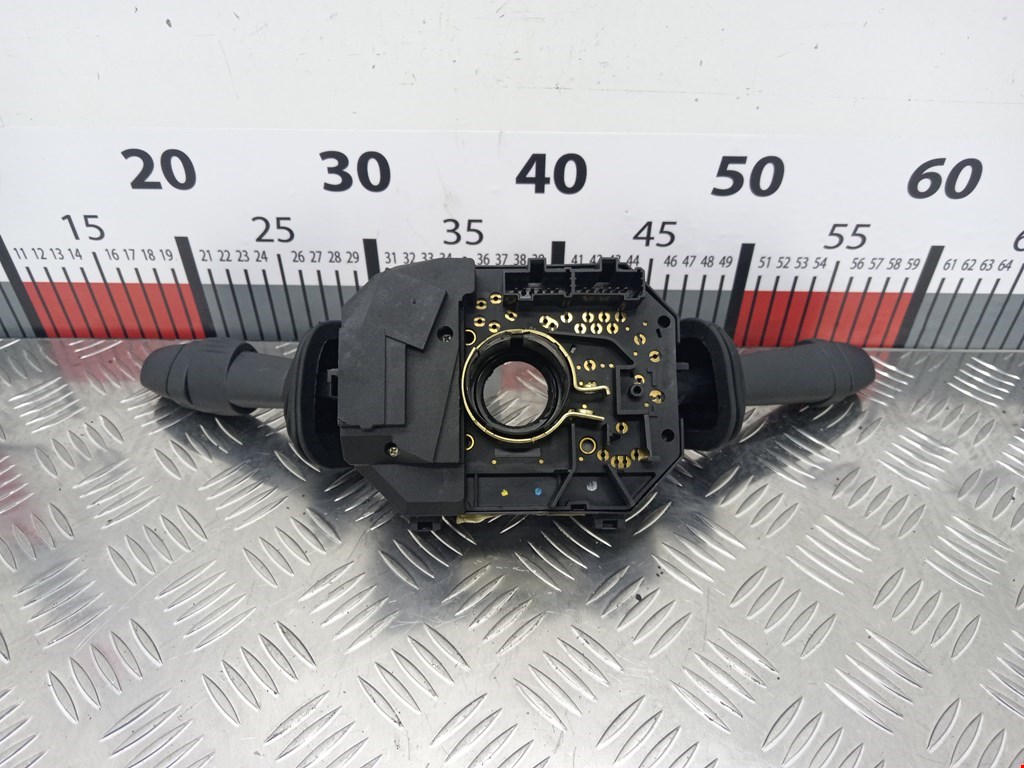 Переключатель поворотов и дворников (стрекоза) Fiat Stilo (192) купить в Беларуси