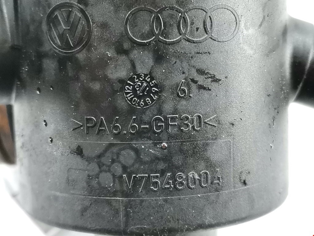 Корпус термостата Audi Q3 8U купить в Беларуси