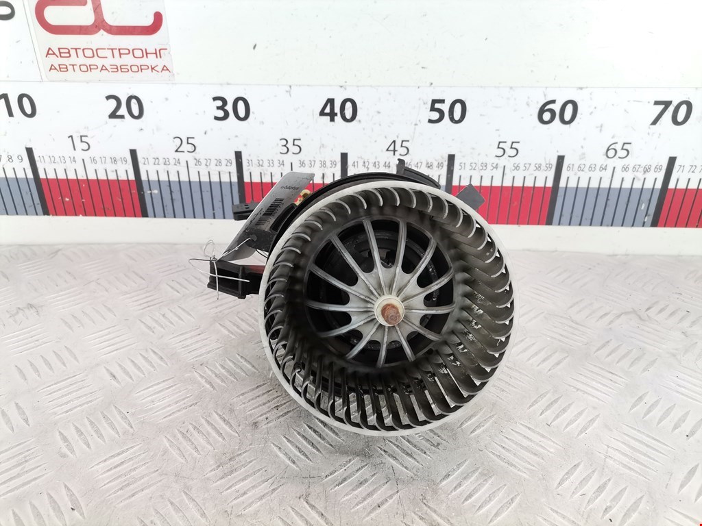 Моторчик печки (вентилятор отопителя) Audi A5 8T купить в Беларуси