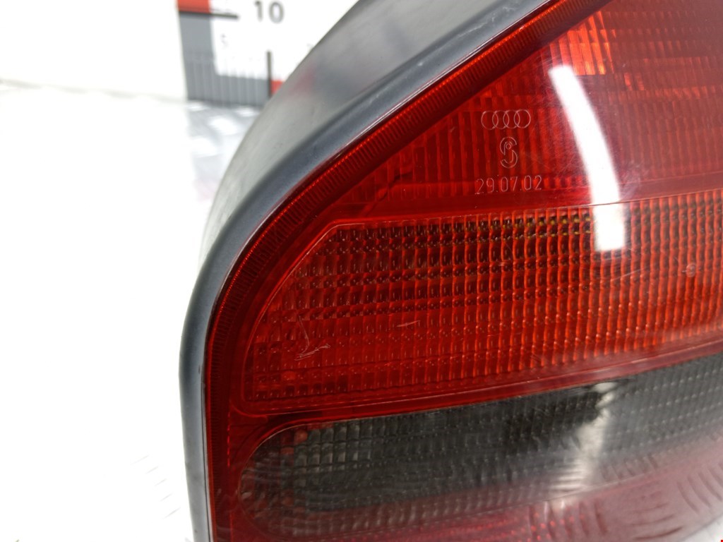 Фонарь задний правый Audi A3 8L купить в Беларуси