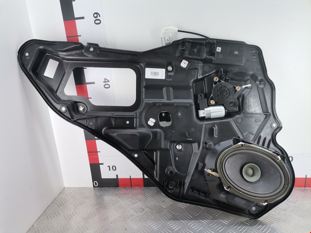 Стеклоподъемник электрический двери задней левой Mazda 6 GG купить в России