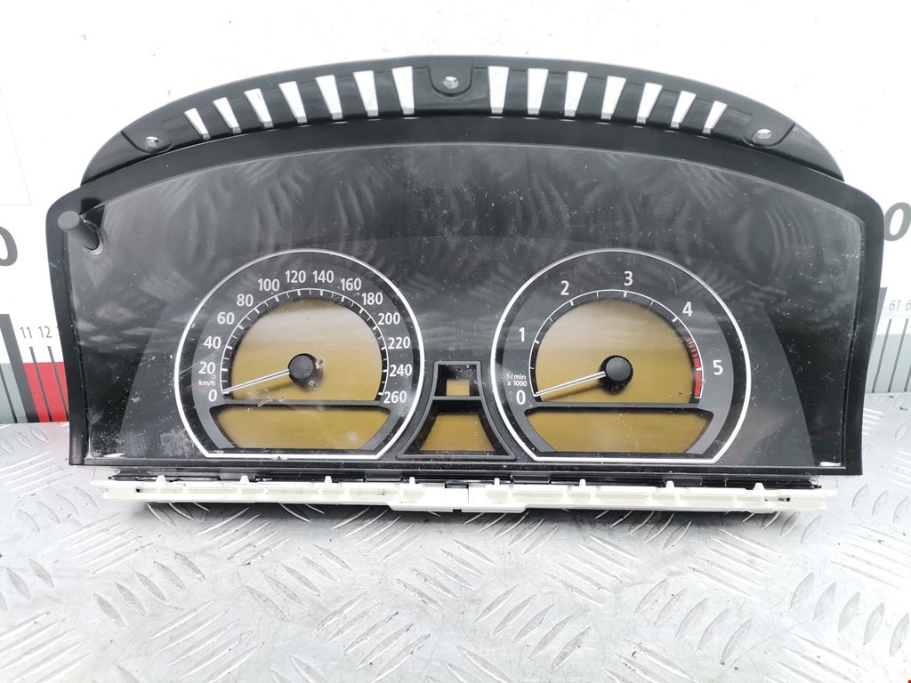 Панель приборная (щиток приборов) BMW 7-Series (E65/E66) купить в Беларуси