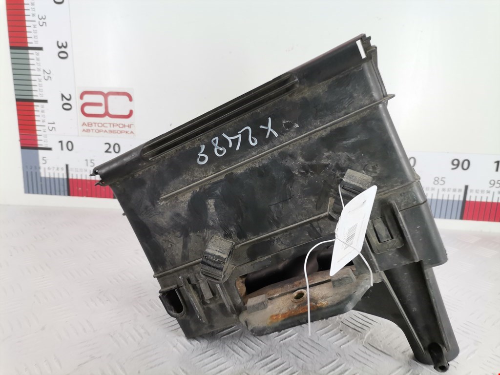 Крепление (корпус) аккумулятора Seat Ibiza 3 купить в Беларуси