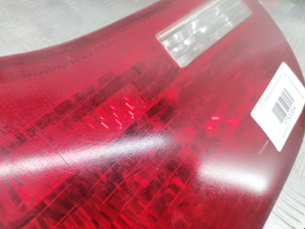 Фонарь крышки багажника правый Audi A6 C6 купить в Беларуси