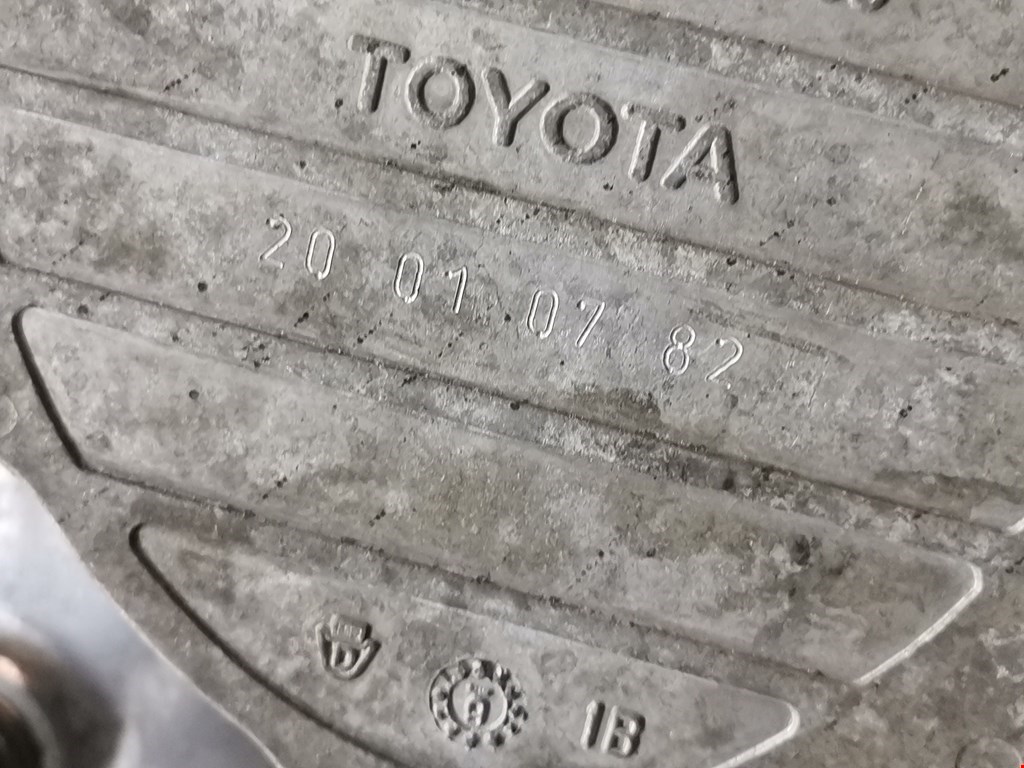 Двигатель (ДВС) Toyota Rav4 3 купить в России