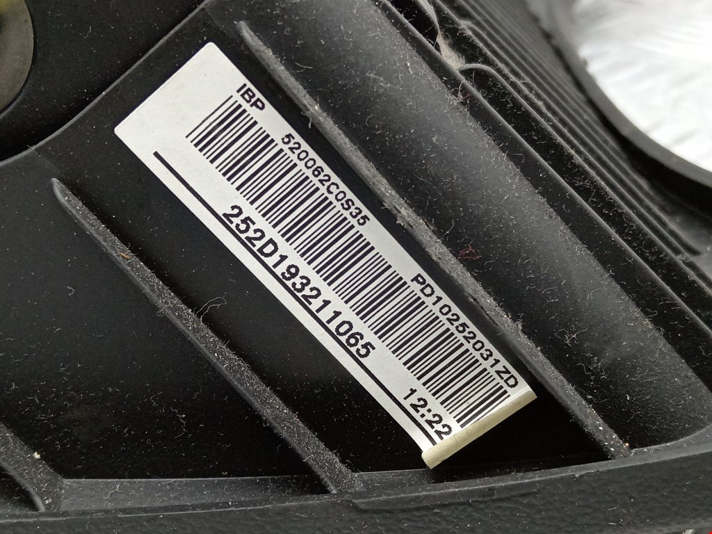 Подушка безопасности коленная Citroen C5 2 купить в России