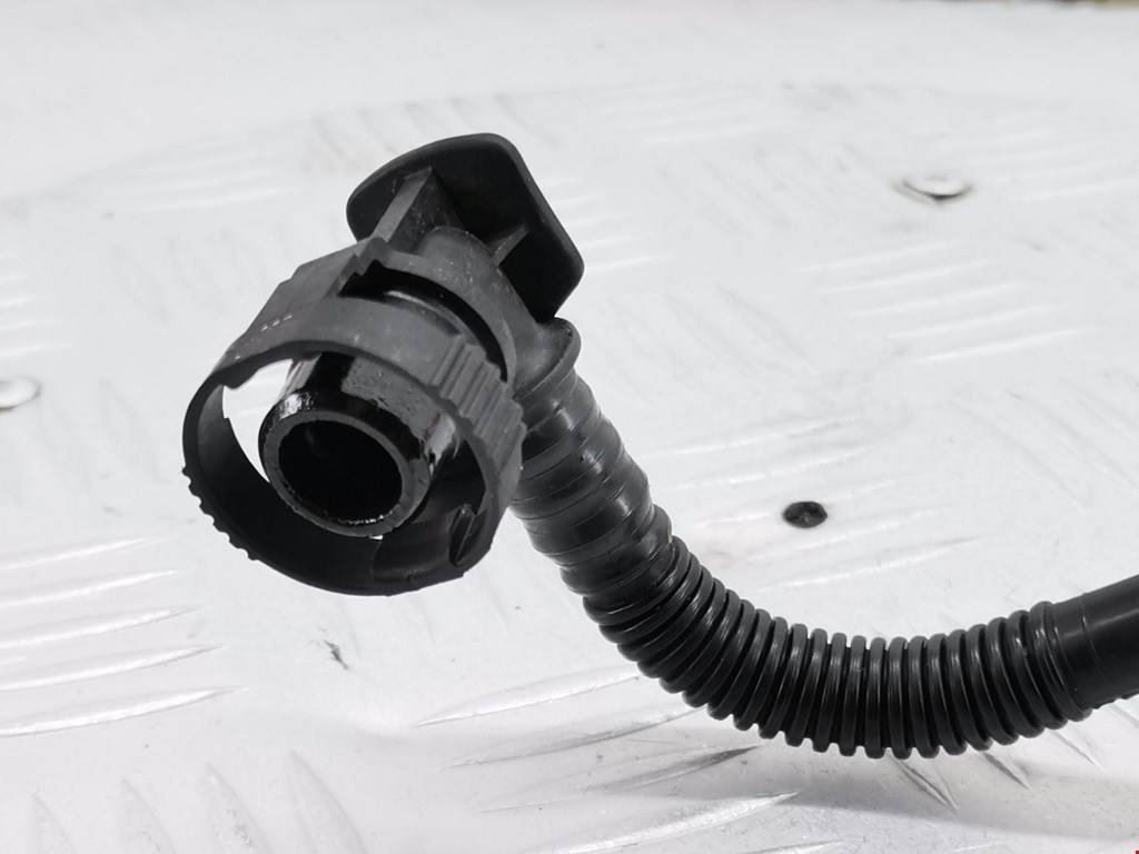 Клапан вентиляции топливного бака BMW 1-Series (E81/E82/E87/E88) купить в России