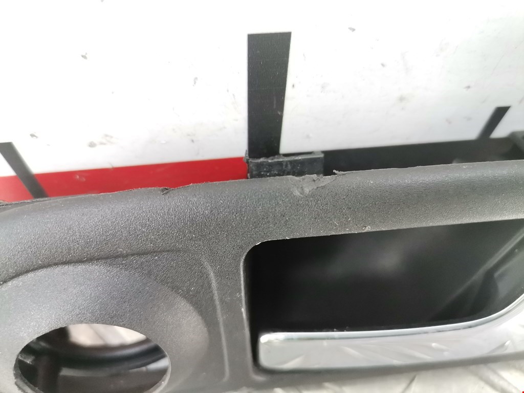 Ручка двери внутренняя передняя правая Volkswagen Golf 4 купить в Беларуси