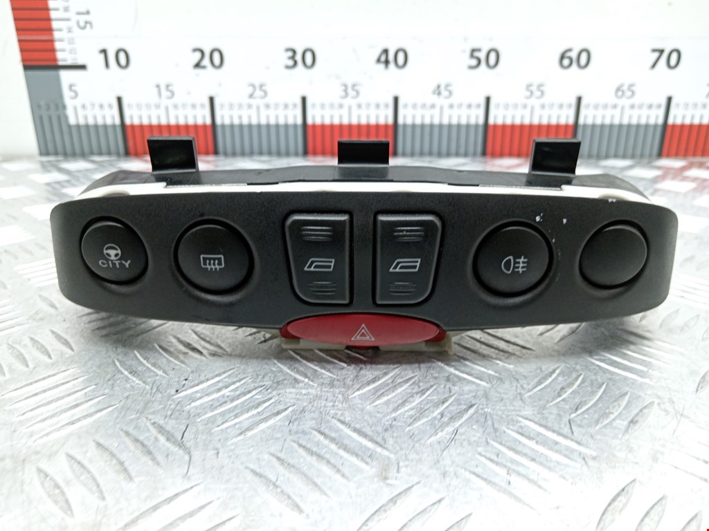 Блок кнопок Fiat Punto 2 (188) купить в России