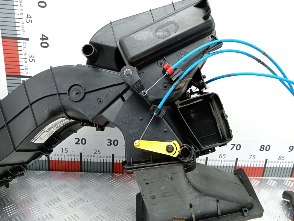 Отопитель в сборе (печка) Volkswagen Passat 5 купить в России