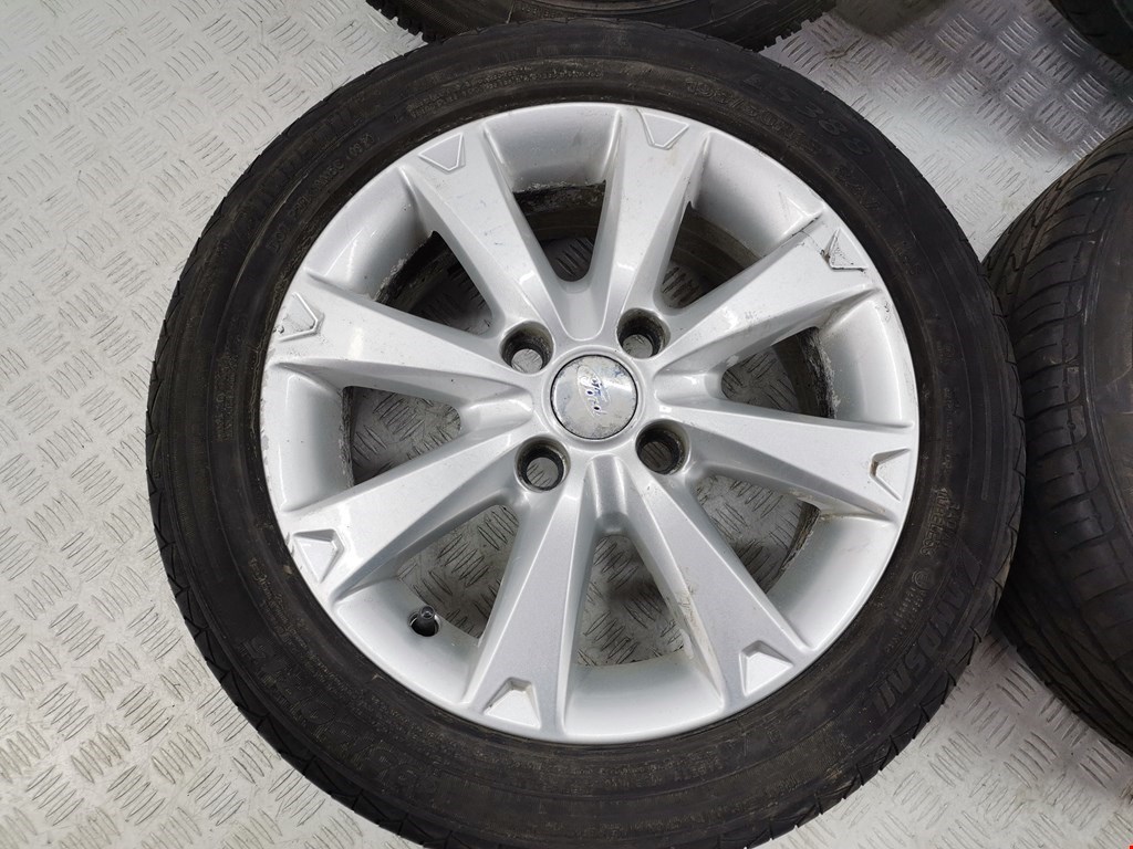 Диск колесный легкосплавный (литой) Ford Fiesta 6 купить в России
