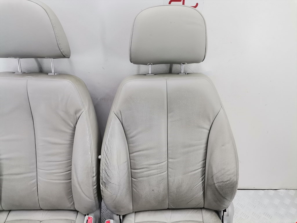 Салон (сидения) комплект Hyundai Terracan купить в Беларуси