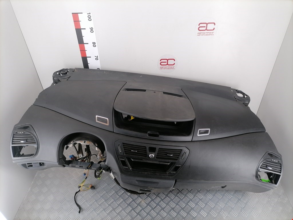 Торпедо (панель передняя) Citroen C4 Grand Picasso 1 купить в России