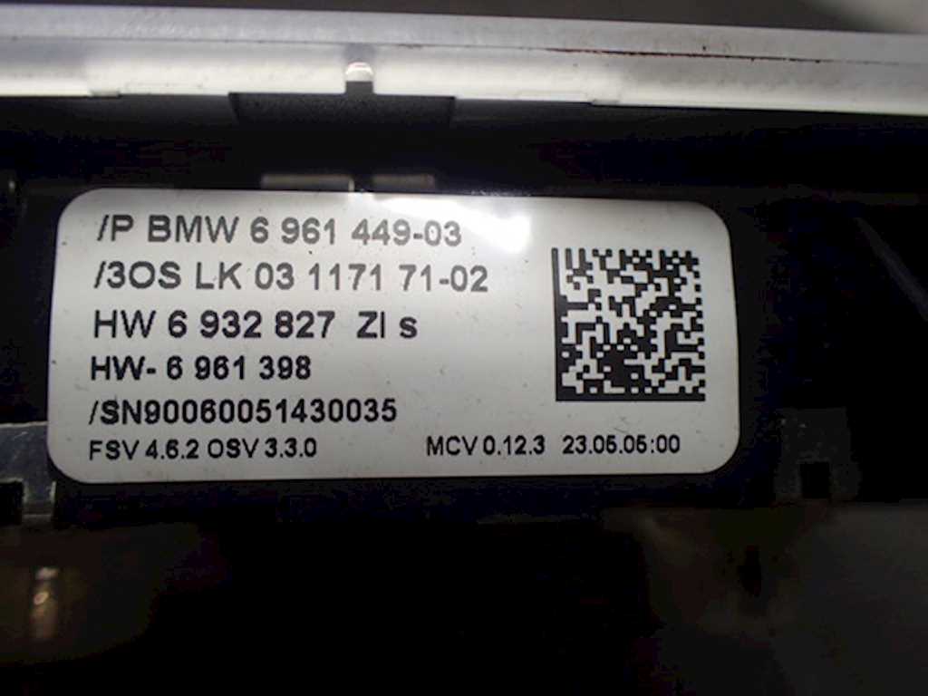 Плафон салонный BMW 1-Series (E81/E82/E87/E88) купить в России