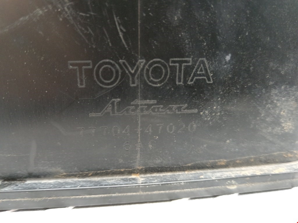 Адсорбер Toyota Prius 2 купить в России