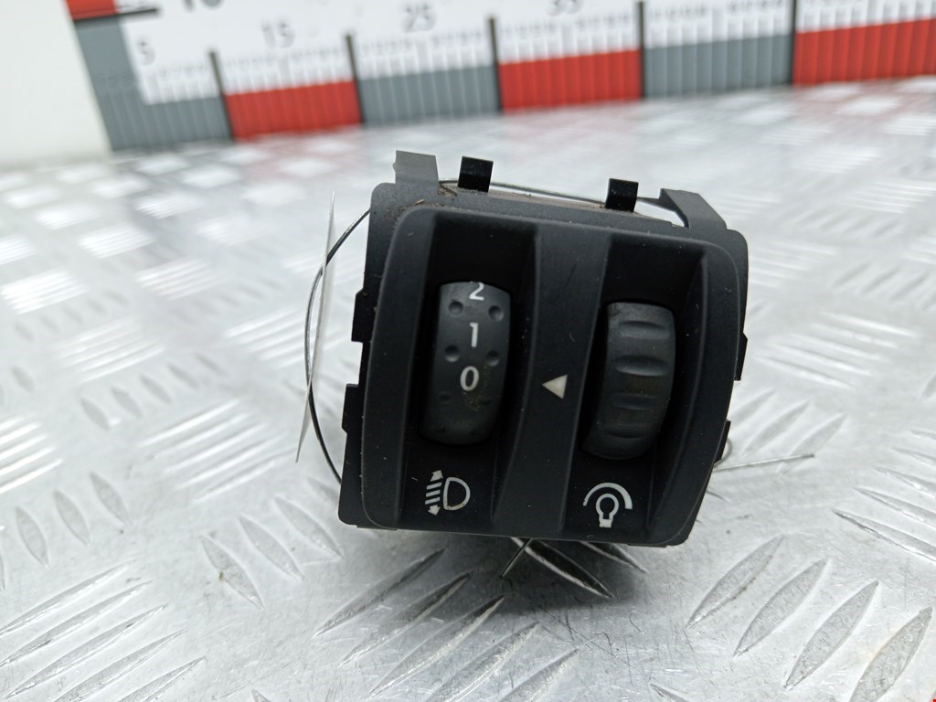 Кнопка корректора фар Renault Scenic 2