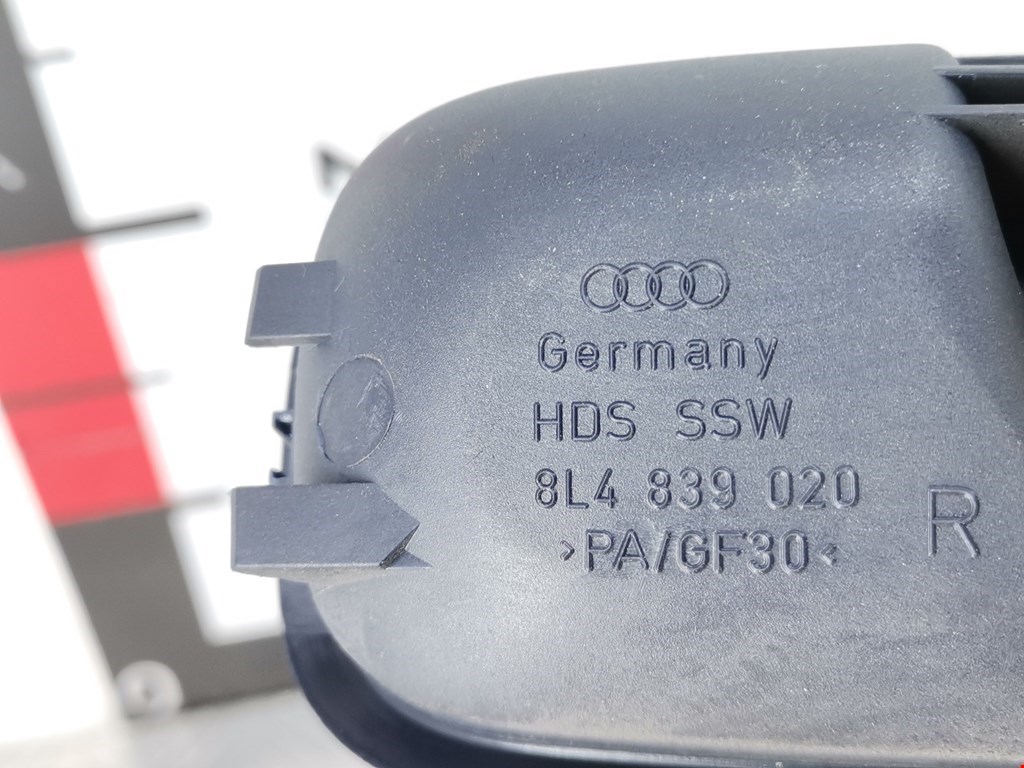 Ручка двери внутренняя задняя правая Audi A3 8L купить в Беларуси