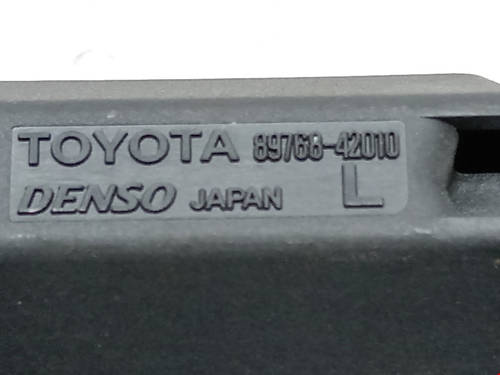 Блок контроля давления в шинах Toyota Rav4 3 купить в России