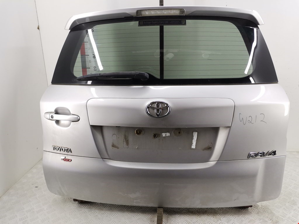 Крышка (дверь) багажника Toyota Rav4 3 купить в Беларуси