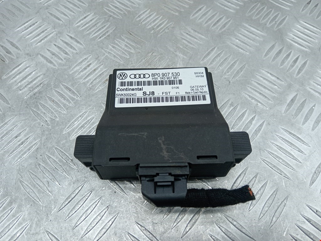 Блок комфорта Audi A3 8P