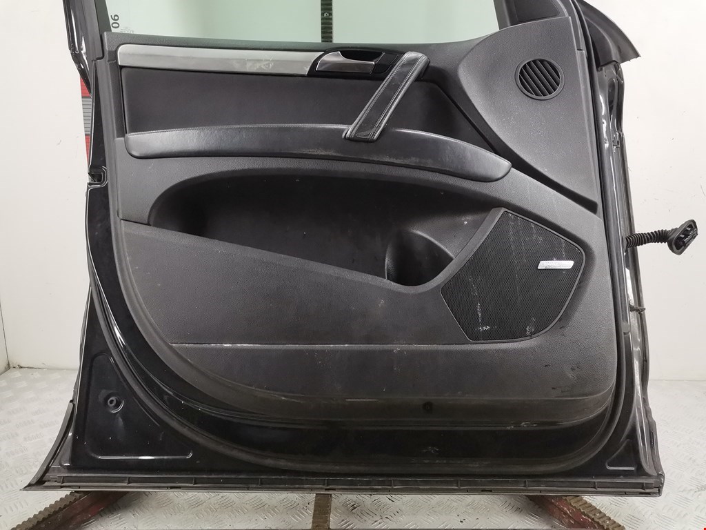 Дверь передняя левая Audi Q7 4L купить в Беларуси