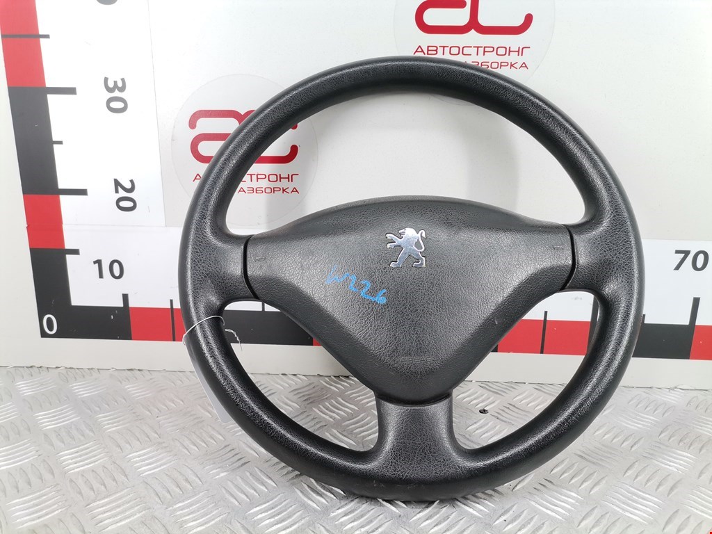 Руль Peugeot 207 купить в России