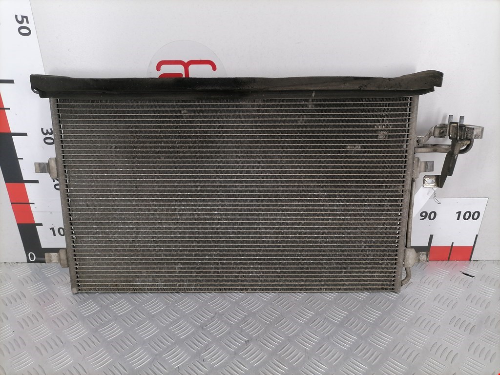 Радиатор кондиционера Volvo V50 1 купить в Беларуси