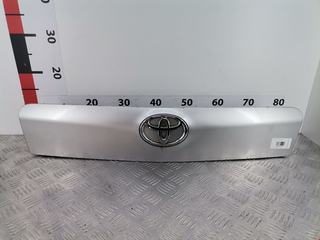 Подсветка номера Toyota Rav4 3 купить в России
