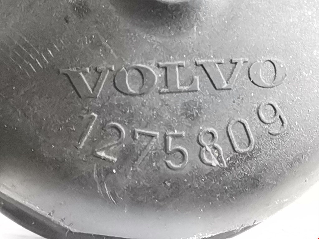 Крышка масляного фильтра Volvo S40 V40 1 купить в Беларуси