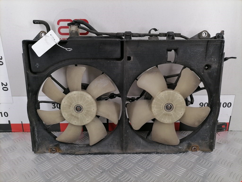 Вентилятор радиатора основного Toyota Prius 2 купить в Беларуси