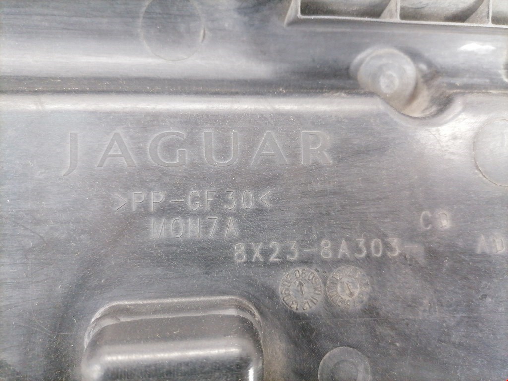 Накладка декоративная под капот Jaguar XF X250 купить в Беларуси