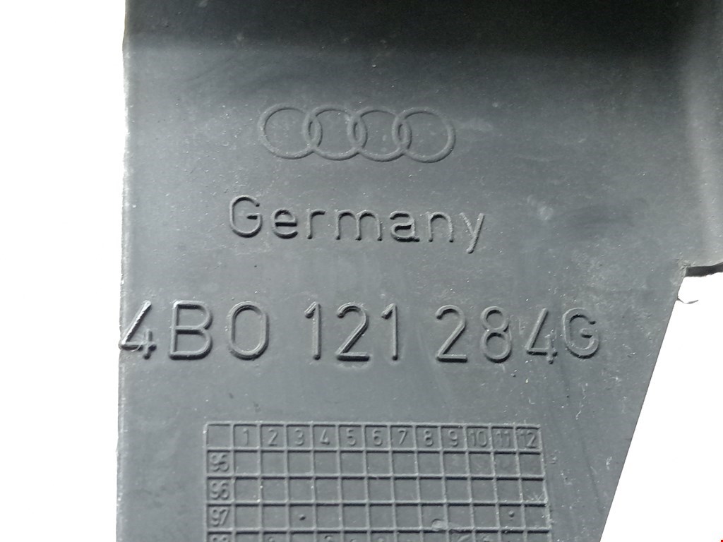 Воздуховод (наружный) Audi A6 C5 купить в Беларуси