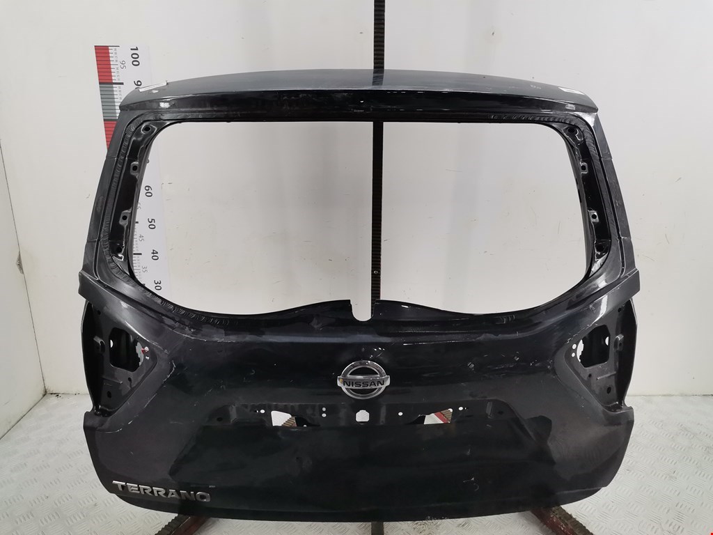 Крышка (дверь) багажника Nissan Terrano 3  купить в России