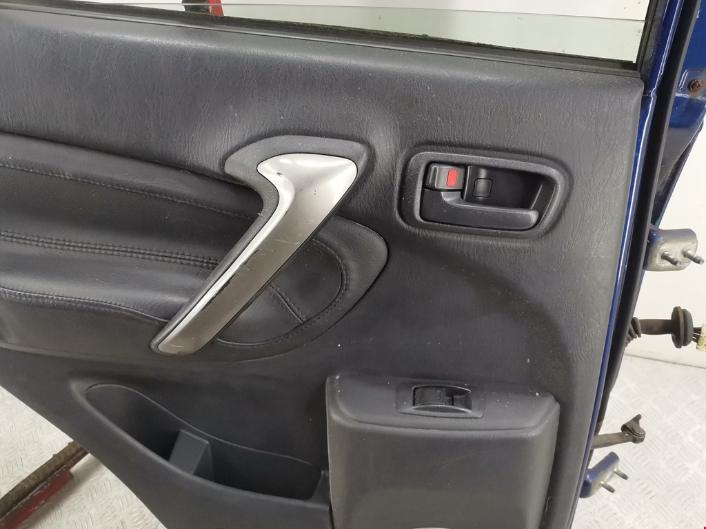 Дверь задняя левая Toyota Rav4 2 купить в России