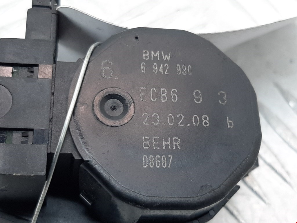 Электропривод (сервопривод) заслонки печки BMW 6-Series (E63/E64) купить в Беларуси