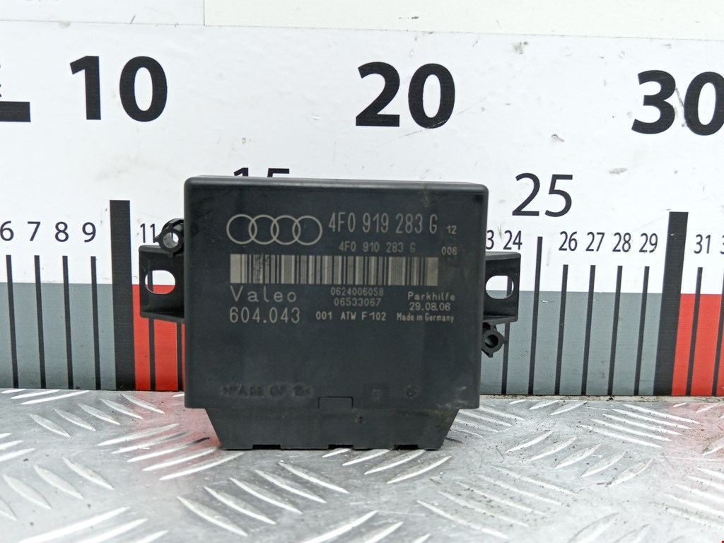 Блок управления парктрониками Audi Q7 4L купить в России