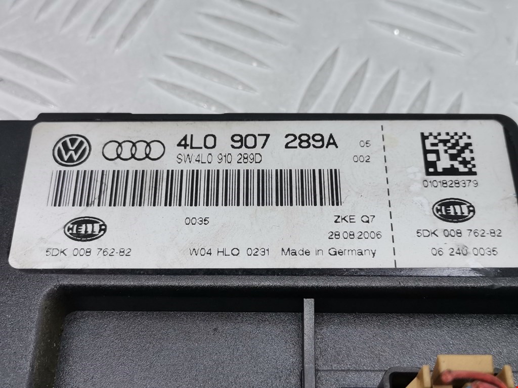 Блок комфорта Audi Q7 4L купить в России